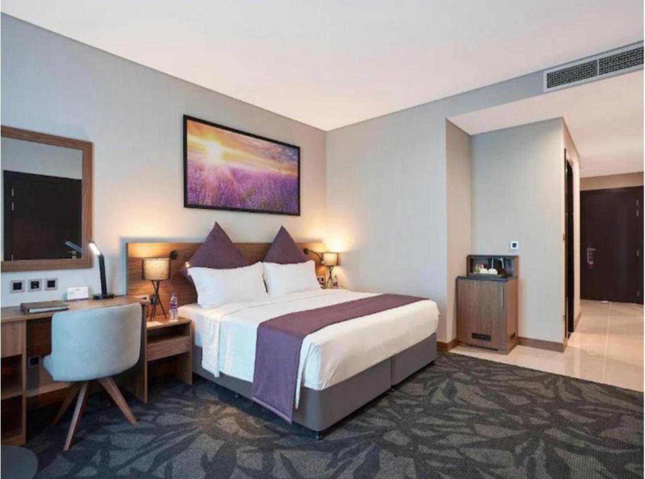The Seven Inn Hotel Near Igi Airport Delhi Нью-Дели Экстерьер фото