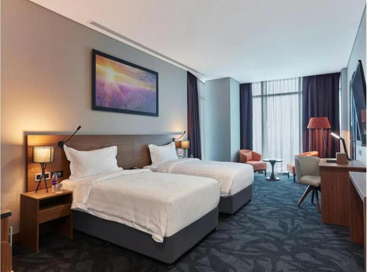 The Seven Inn Hotel Near Igi Airport Delhi Нью-Дели Экстерьер фото